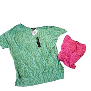 2 Torrid Slouchy Twist Tee Shirts Green And Pink